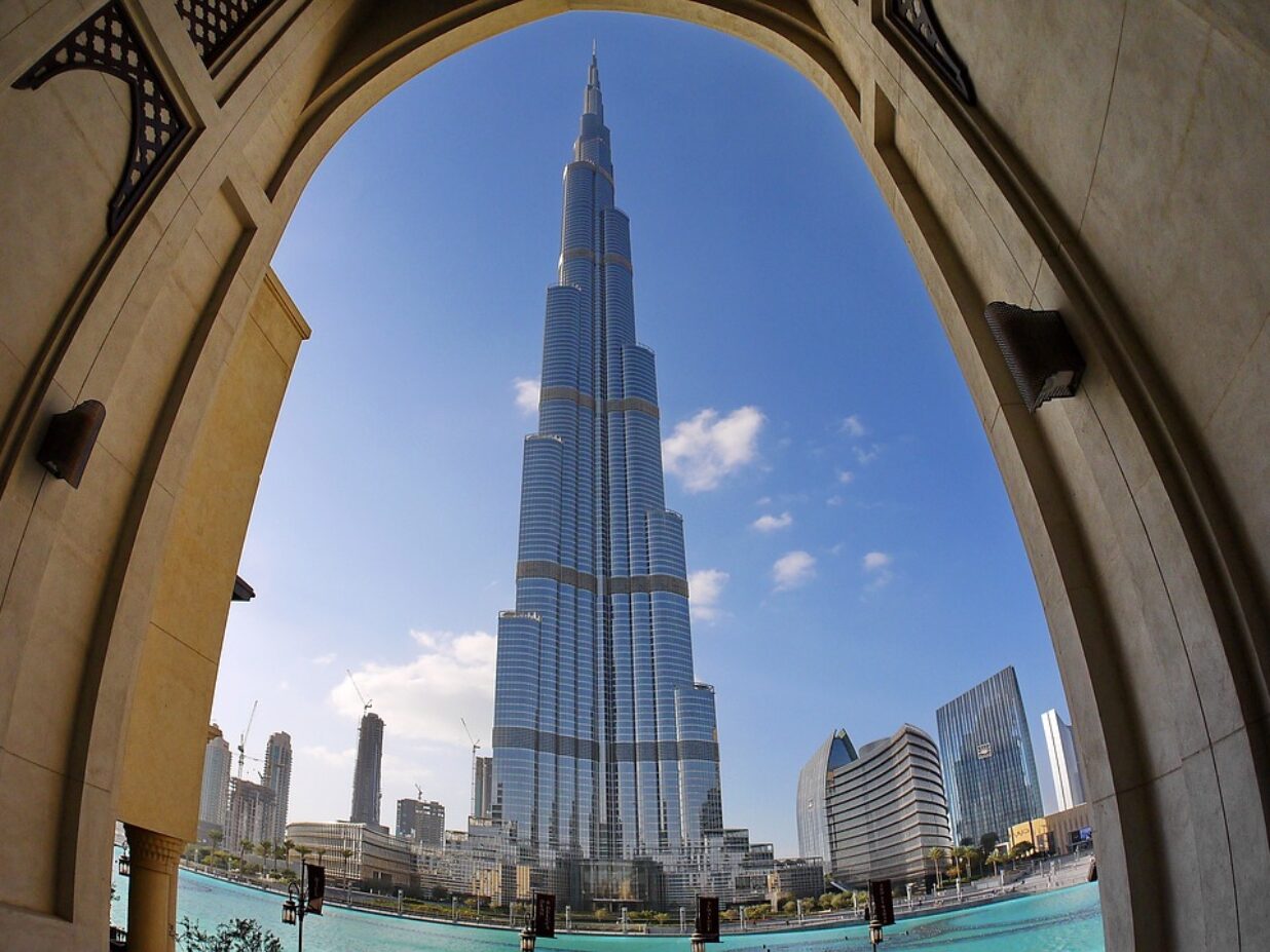 Dubai is open & Emirates resumes more flights